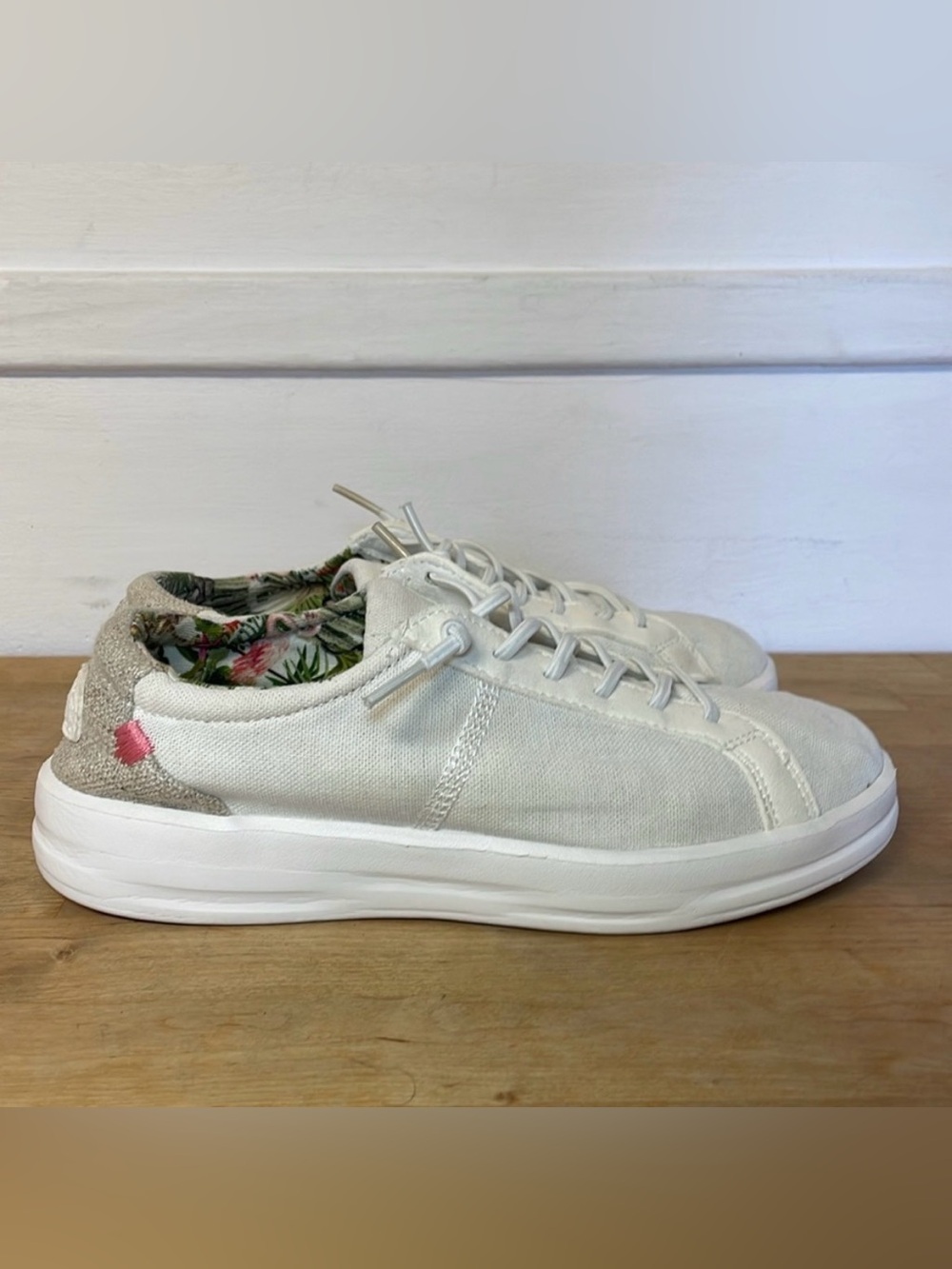 Hey Dude Karina Buckle Exclusive white slip on casual sneakers women’s size 6